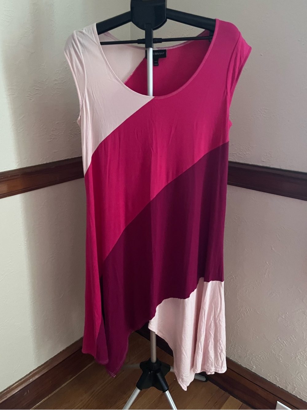 Lane Bryant Pink Colorblock Sleeveless Top size 14/16